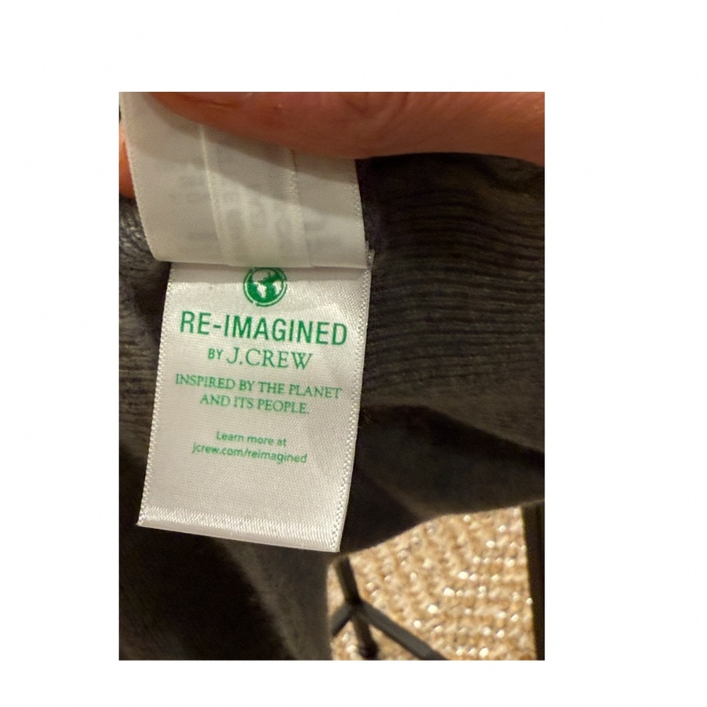 NWOT J.Crew Cashmere classic-fit crewneck sweater | Small - Picture 10 of 10